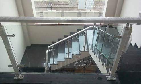 Tangga stainless untuk rumah